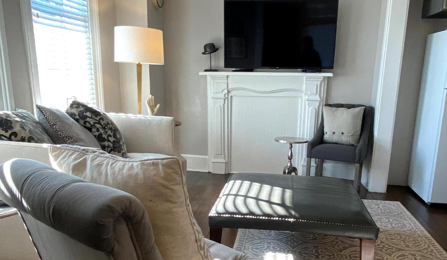 Hotel Laurance Luray Εξωτερικό φωτογραφία